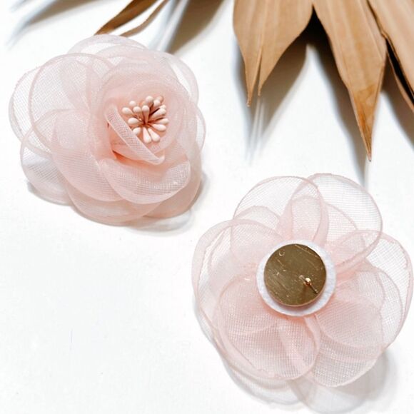 Pink flower stud earrings #1009 - Picture 2 of 3
